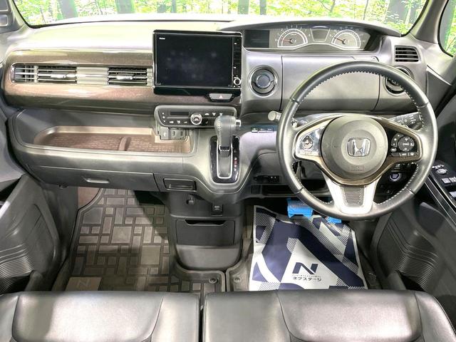 N-BOXカスタム G・Lターボホンダセンシング ターボ 両側電動ドア 純正8型ナビ バックカメラ ホンダセンシング レーダークルーズ ハーフレザーシート スマートキー LEDヘッド ビルトインETC 純正15インチアルミ 車線逸脱警報(2枚目)