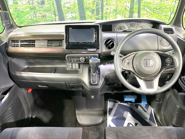 N-BOXカスタム G・EXホンダセンシング 4WD 電動スライドドア 純正SDナビ バックカメラ ホンダセンシング シートヒーター スマートキー LEDヘッド ETC 純正14インチアルミ オートライト オートエアコン Bluetooth(2枚目)