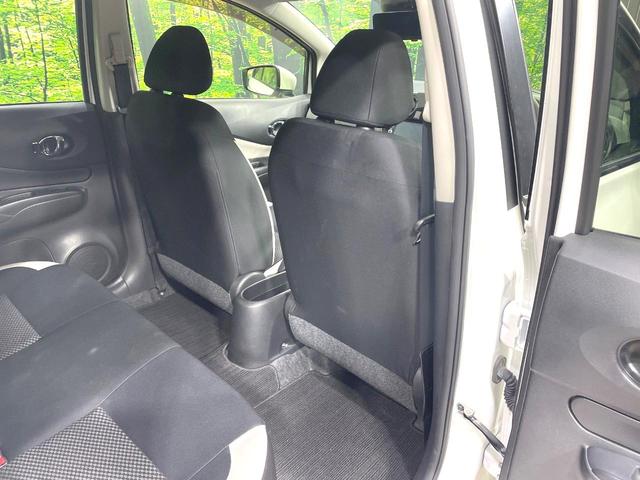 ノート Ｘ　エマージェンシーブレーキ　純正ナビ　デジタルインナーミラー　Ｂｌｕｅｔｏｏｔｈ　ＥＴＣ　ドラレコ　スマートキー　オートエアコン　フルセグ　横滑り防止装置　アイドリングストップ　電動格納ミラー（49枚目）