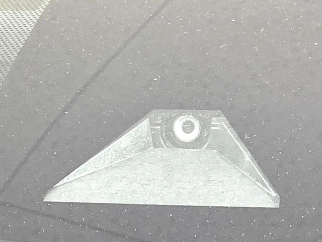 プリウス Ｓセーフティプラス　モデリスタフルエアロ　純正ＳＤナビ　バックカメラ　衝突被害軽減システム　レーダークルーズ　禁煙車　コーナーセンサー　スマートキー　ＬＥＤヘッド　ＥＴＣ　純正１５インチアルミ　オートハイビーム（5枚目）