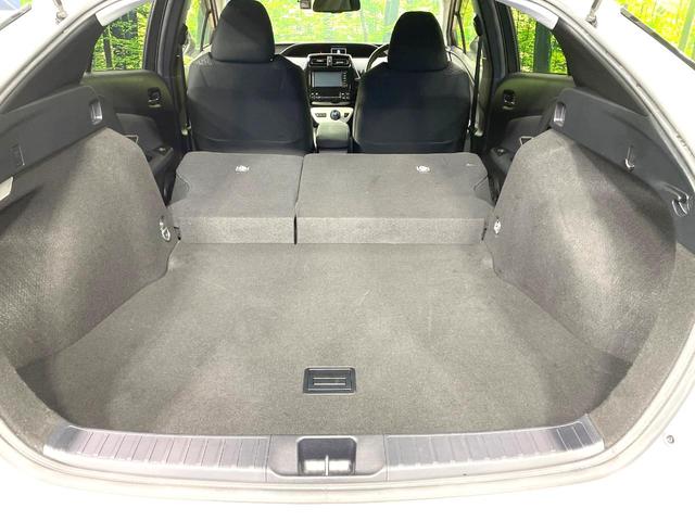 プリウス Ｓセーフティプラス　モデリスタフルエアロ　純正ＳＤナビ　バックカメラ　衝突被害軽減システム　レーダークルーズ　禁煙車　コーナーセンサー　スマートキー　ＬＥＤヘッド　ＥＴＣ　純正１５インチアルミ　オートハイビーム（10枚目）