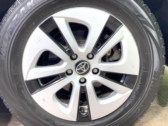 プリウス Ｓセーフティプラス　モデリスタフルエアロ　純正ＳＤナビ　バックカメラ　衝突被害軽減システム　レーダークルーズ　禁煙車　コーナーセンサー　スマートキー　ＬＥＤヘッド　ＥＴＣ　純正１５インチアルミ　オートハイビーム（25枚目）