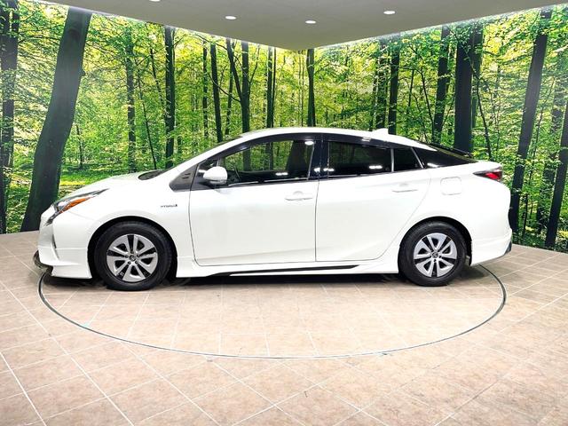 プリウス Ｓセーフティプラス　モデリスタフルエアロ　純正ＳＤナビ　バックカメラ　衝突被害軽減システム　レーダークルーズ　禁煙車　コーナーセンサー　スマートキー　ＬＥＤヘッド　ＥＴＣ　純正１５インチアルミ　オートハイビーム（31枚目）