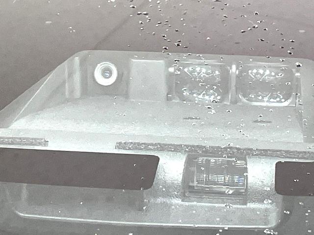 アクア Ｓスタイルブラック　純正ＳＤナビ　全周囲カメラ　衝突被害軽減システム　禁煙車　コーナーセンサー　スマートキー　ＬＥＤヘッド　オートハイビーム　車線逸脱警報　オートライト　オートエアコン　Ｂｌｕｅｔｏｏｔｈ（5枚目）