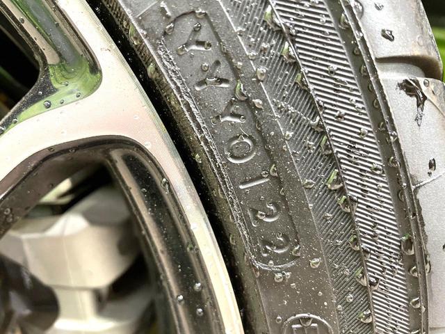 Ｓ６６０ α　ＭＴ車　ターボ　衝突軽減装置　バックカメラ　禁煙車　ハーフレザーシート　ドラレコ　スマートキー　ＬＥＤヘッド　ＥＴＣ　クルーズコントロール　純正１６インチアルミホイール　オートライト　オートエアコン（28枚目）