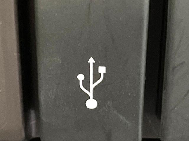 Ｎ－ＯＮＥ スタンダード　ツアラー　衝突軽減装置　純正ＳＤナビ　バックカメラ　禁煙車　スマートキー　ＨＩＤヘッド　ビルトインＥＴＣ　クルコン　オートライト　オートエアコン　Ｂｌｕｅｔｏｏｔｈ　ＣＤ（50枚目）