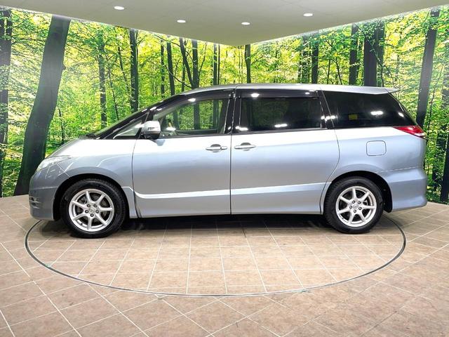エスティマ ２．４アエラス　Ｇエディション　４ＷＤ　両側電動スライドドア　純正ＨＤＤナビ　バックカメラ　禁煙車　スマートキー　ＨＩＤヘッド　ＥＴＣ　純正１７インチアルミ　デュアルエアコン　リアエアコン　ＣＤ　ＤＶＤ再生　フルセグ（34枚目）
