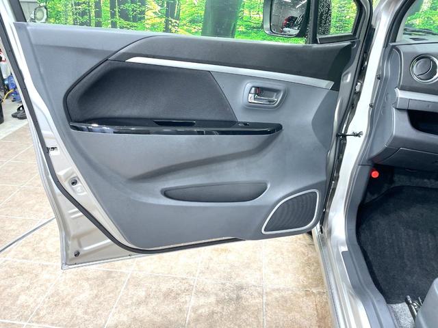 ワゴンＲスティングレー Ｔ　衝突被害軽減システム　禁煙車　シートヒーター　スマートキー　ＨＩＤヘッド　ビルトインＥＴＣ　クルコン　純正１５インチアルミ　オートライト　オートエアコン　ＣＤ　パドルシフト（52枚目）