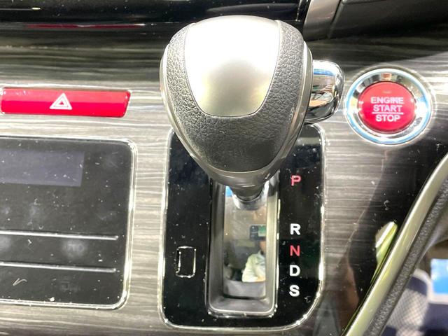 オデッセイ アブソルート・ＥＸ　両側電動ドア　純正８型ナビ　後席モニター　バックカメラ　ホンダセンシング　禁煙車　ハーフレザーシート　パワーシート　スマートキー　ＬＥＤヘッド　ビルトインＥＴＣ　純正１８インチアルミ（36枚目）
