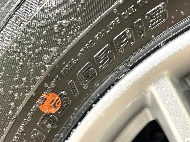 ソリオ ハイブリッドＭＺ　登録済未使用車　両側電動スライドドア　純正８型メーカーナビ　全周囲カメラ　レーダーブレーキサポート　レーダークルーズ　コーナーセンサー　シートヒーター　スマートキー　ＬＥＤヘッド　純正１５インチアルミ（26枚目）