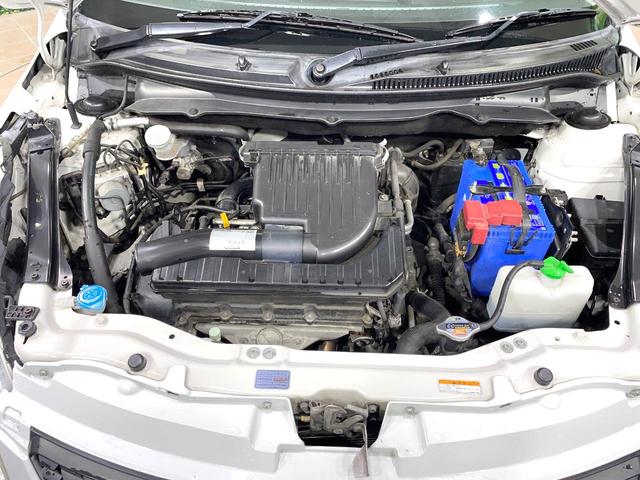 スイフト ＲＳ　禁煙車　スマートキー　ＨＩＤヘッド　ＥＴＣ　純正１６インチアルミホイール　オートライト　オートエアコン　ＣＤ（18枚目）