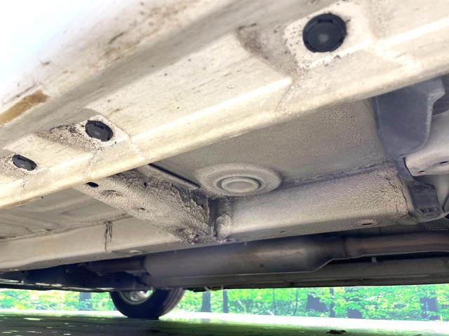 スイフト ＲＳ　禁煙車　スマートキー　ＨＩＤヘッド　ＥＴＣ　純正１６インチアルミホイール　オートライト　オートエアコン　ＣＤ（22枚目）