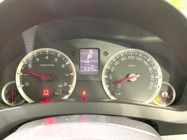 スイフト ＲＳ　禁煙車　スマートキー　ＨＩＤヘッド　ＥＴＣ　純正１６インチアルミホイール　オートライト　オートエアコン　ＣＤ（35枚目）