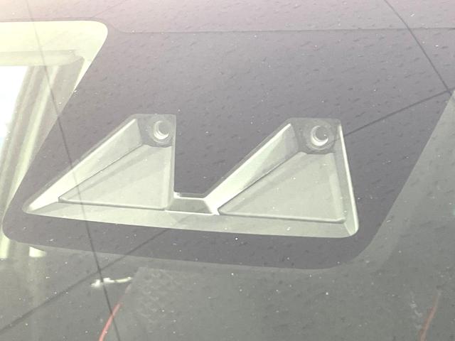 �y�g���^�Z�[�t�e�B�Z���X�z���s���ɑO���̎ԗ�����F�����A�Փ˂������Ȏ��͌x��ƃu���[�L�ŏՓˉ���Ɣ�Q�y�����A�V�X�g�B�����S�Ƀh���C�u�����y���݂��������܂��B