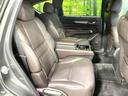 後部座席も気になるようなキズ・汚れやへたり等、大きなダメージはなく、良好な状態です。