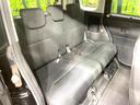 後部座席も気になるようなキズ・汚れやへたり等、大きなダメージはなく、良好な状態です。