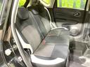後部座席も気になるようなキズ・汚れやへたり等、大きなダメージはなく、良好な状態です。