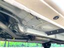 Ｌ　禁煙車　オーディオ　電動格納ミラー　横滑り防止装置　ロールサンシェード　アイドリングストップ　プライバシーガラス　盗難防止装置　ＣＤ（23枚目）