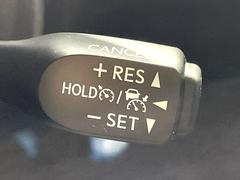 �ڥ졼�������롼������ȥ�����۹�®ƻϩ�Ǥ�Ĺ��Υ���Ԥ��ڤˡ�����ư��®�٤��ݤĥ��롼������ȥ����뤬�����ͷڸ������ƥ��Ϣ�Ȥ��������μ�ξ���Τ��Ƽִ֤��ݤĤ褦��®��Ĵ�ᤷ�Ƥ���ޤ����� 6