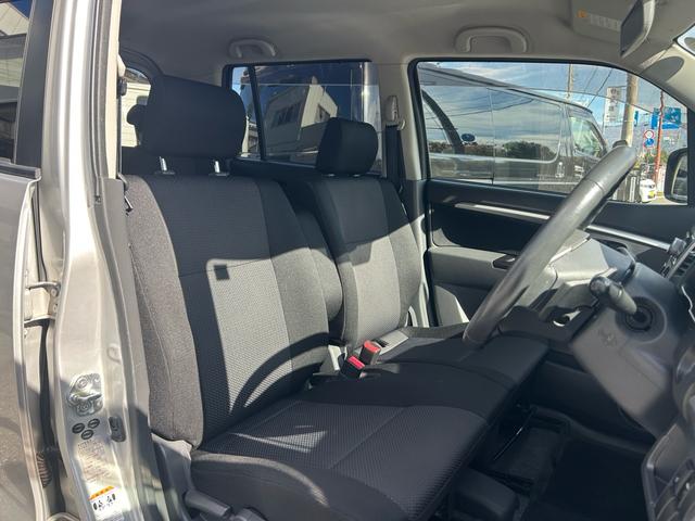 ワゴンＲスティングレー ＴＳ　オーディオ装着車　４ＷＤ　ターボ　スマートキー　エンジンスターター　パドルシフト　純正アルミ　記録簿（15枚目）