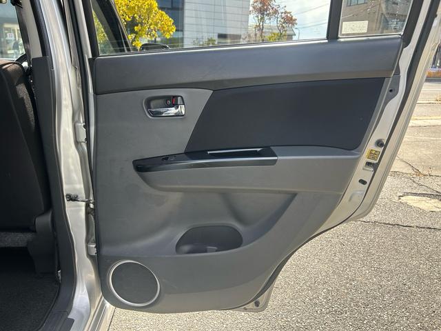 ワゴンＲスティングレー ＴＳ　オーディオ装着車　４ＷＤ　ターボ　スマートキー　エンジンスターター　パドルシフト　純正アルミ　記録簿（16枚目）