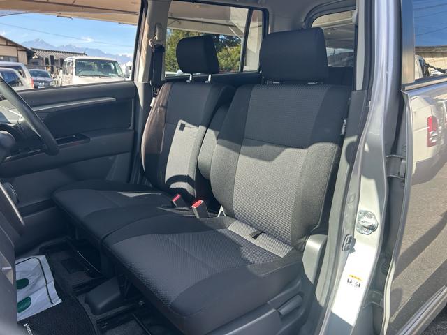 ワゴンＲスティングレー ＴＳ　オーディオ装着車　４ＷＤ　ターボ　スマートキー　エンジンスターター　パドルシフト　純正アルミ　記録簿（21枚目）