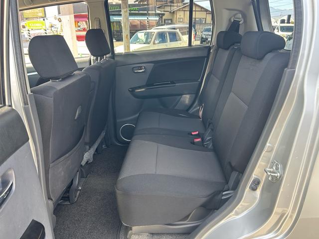 ワゴンＲスティングレー ＴＳ　オーディオ装着車　４ＷＤ　ターボ　スマートキー　エンジンスターター　パドルシフト　純正アルミ　記録簿（23枚目）