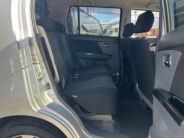 ワゴンＲスティングレー ＴＳ　オーディオ装着車　４ＷＤ　ターボ　スマートキー　エンジンスターター　パドルシフト　純正アルミ　記録簿（25枚目）