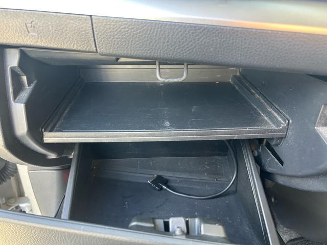 ワゴンＲスティングレー ＴＳ　オーディオ装着車　４ＷＤ　ターボ　スマートキー　エンジンスターター　パドルシフト　純正アルミ　記録簿（29枚目）