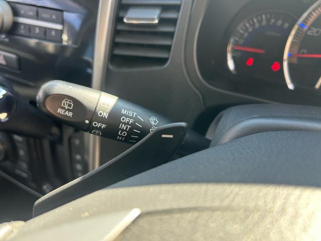 ワゴンＲスティングレー ＴＳ　オーディオ装着車　４ＷＤ　ターボ　スマートキー　エンジンスターター　パドルシフト　純正アルミ　記録簿（35枚目）