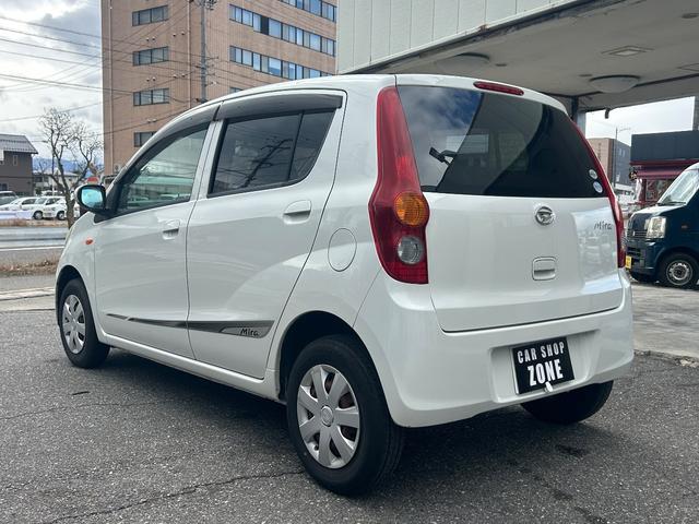 ミラ Ｘ　走行３５０００ｋｍ　ナビ　フルセグ　Ｂｌｕｅｔｏｏｔｈ　電動格納ドアミラー（6枚目）