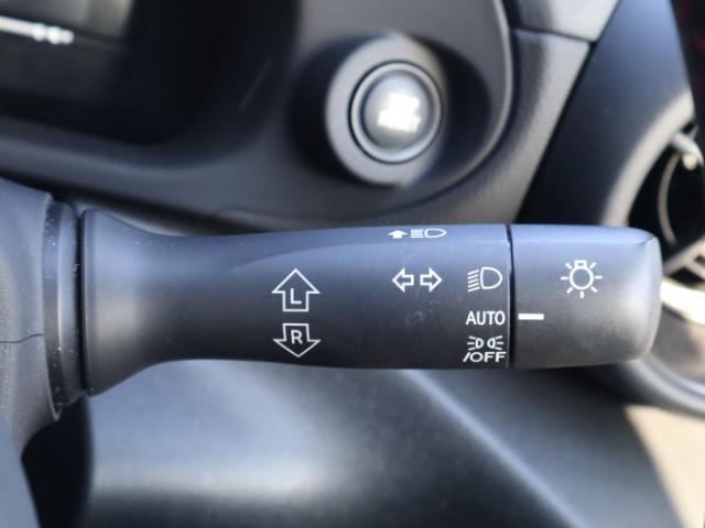 BRZ R ワンオーナー 6MT クルーズコントロール 17インチAW LEDヘッドライト スマートキー オートライト USB電源(33枚目)