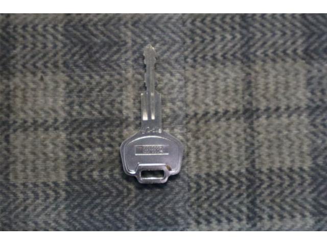 ラシーン タイプII 4WD ルーフレール 社外14インチAW シートリフター 背面タイヤ(33枚目)