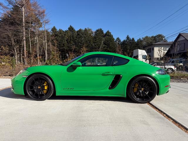 718ケイマン 718ケイマンGTS 4.0 Boxman軽井沢/PC認定中古/PCCB/タイヤ新品/カーボンステアリング/右MT/PASM/禁煙/パイソングリーン(12枚目)