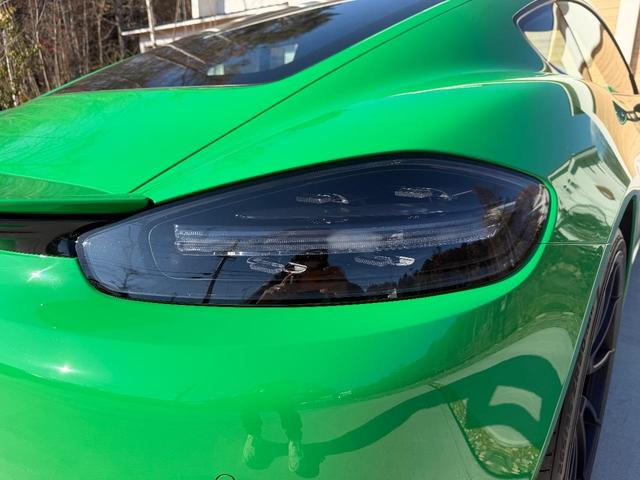 718ケイマン 718ケイマンGTS 4.0 Boxman軽井沢/PC認定中古/PCCB/タイヤ新品/カーボンステアリング/右MT/PASM/禁煙/パイソングリーン(27枚目)