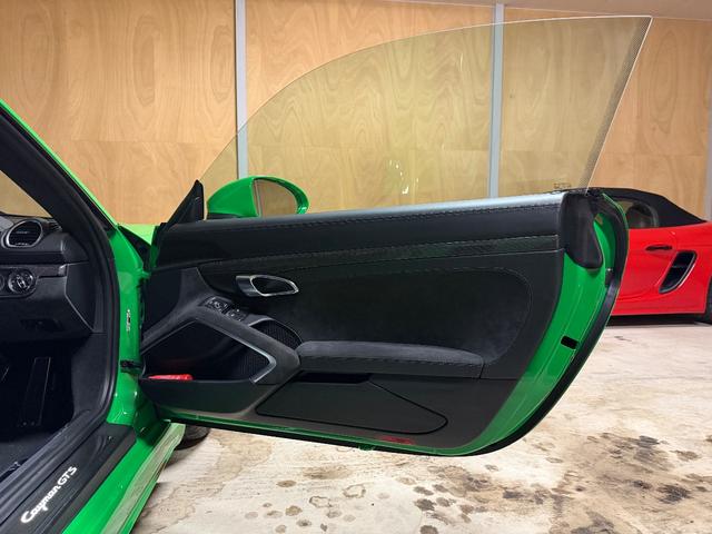 718ケイマン 718ケイマンGTS 4.0 Boxman軽井沢/PC認定中古/PCCB/タイヤ新品/カーボンステアリング/右MT/PASM/禁煙/パイソングリーン(39枚目)