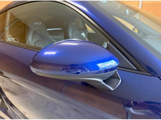 ７１８ケイマン ７１８ケイマンＧＴＳ　４．０　Ｂｏｘｍａｎ軽井沢／ＰＣ認定中古／ＰＣＣＢ／ＯＰ２６０万／右ＭＴ／スポクロ／スポエグ／ＰＡＳＭ／禁煙／ゲンチアンブルーメタリック（23枚目）