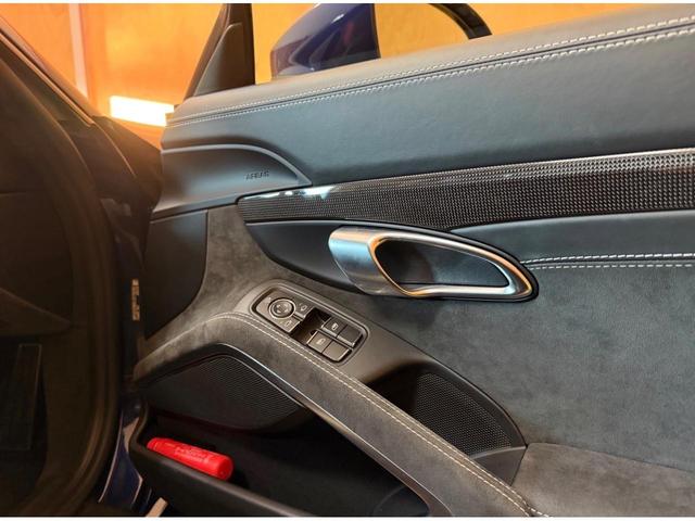 ７１８ケイマン ７１８ケイマンＧＴＳ　４．０　Ｂｏｘｍａｎ軽井沢／ＰＣ認定中古／ＰＣＣＢ／ＯＰ２６０万／右ＭＴ／スポクロ／スポエグ／ＰＡＳＭ／禁煙／ゲンチアンブルーメタリック（35枚目）