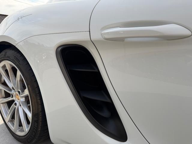 ７１８ケイマン ７１８ケイマンＳ　Ｂｏｘｍａｎ軽井沢／ホワイト２．９万キロ／認定中古車／スポーツクロノパッケージ／ＰＡＳＭ／禁煙（19枚目）