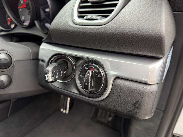 ７１８ケイマン ７１８ケイマンＳ　Ｂｏｘｍａｎ軽井沢／ホワイト２．９万キロ／認定中古車／スポーツクロノパッケージ／ＰＡＳＭ／禁煙（30枚目）