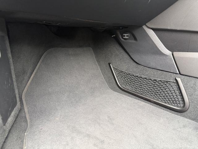 ７１８ケイマン ７１８ケイマンＳ　Ｂｏｘｍａｎ軽井沢／ホワイト２．９万キロ／認定中古車／スポーツクロノパッケージ／ＰＡＳＭ／禁煙（61枚目）