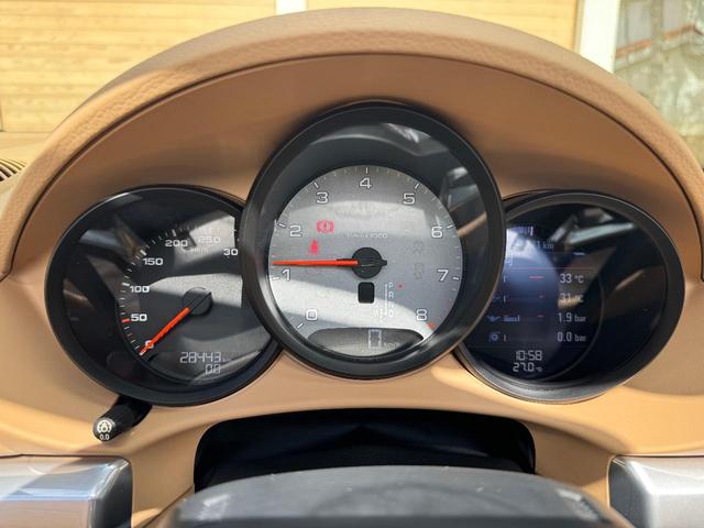 ７１８ボクスター ７１８ボクスターＳ　Ｂｏｘｍａｎ軽井沢／Ｓ　２．５Ｌエンジン／ＰＡＳＭ／ルクソールベージュ内装／歴代オーナー様女性／２８０００ｋｍ／禁煙（57枚目）