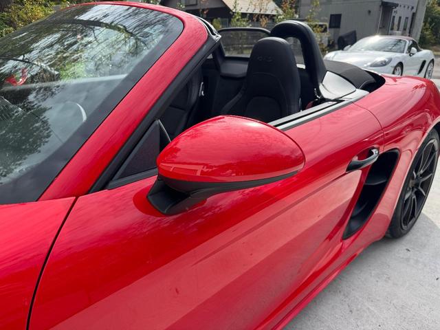 ７１８ボクスター ７１８ボクスターＧＴＳ　４．０　Ｂｏｘｍａｎ軽井沢／ＯＰ１８２万／１オーナー／ブルメスターサウンド／禁煙／レッドメーターパネル／ＰＡＳＭ／雨天未走行／ガレージ保管／走行１８００ｋｍ（25枚目）