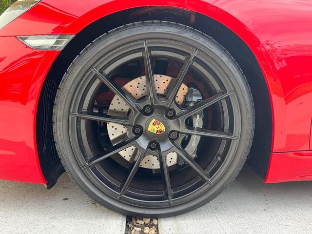 ７１８ボクスター ７１８ボクスターＧＴＳ　４．０　Ｂｏｘｍａｎ軽井沢／ＯＰ１８２万／１オーナー／ブルメスターサウンド／禁煙／レッドメーターパネル／ＰＡＳＭ／雨天未走行／ガレージ保管／走行１８００ｋｍ（39枚目）