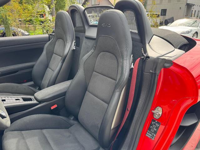 ７１８ボクスター ７１８ボクスターＧＴＳ　４．０　Ｂｏｘｍａｎ軽井沢／ＯＰ１８２万／１オーナー／ブルメスターサウンド／禁煙／レッドメーターパネル／ＰＡＳＭ／雨天未走行／ガレージ保管／走行１８００ｋｍ（49枚目）
