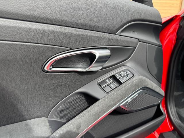７１８ボクスター ７１８ボクスターＧＴＳ　４．０　Ｂｏｘｍａｎ軽井沢／ＯＰ１８２万／１オーナー／ブルメスターサウンド／禁煙／レッドメーターパネル／ＰＡＳＭ／雨天未走行／ガレージ保管／走行１８００ｋｍ（56枚目）