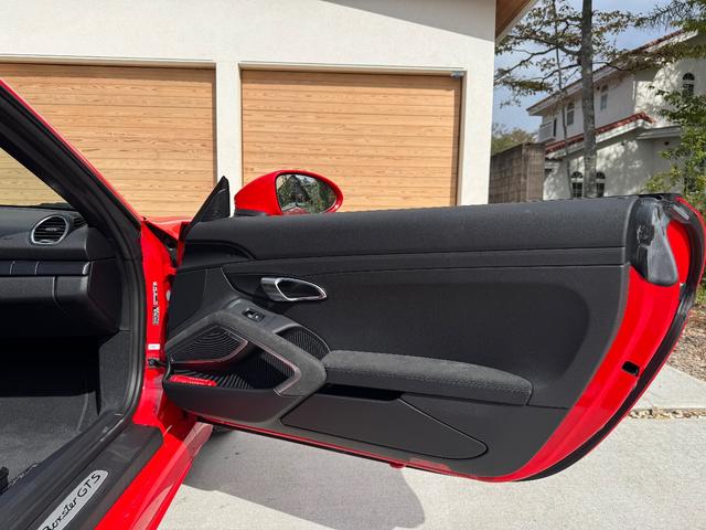 ７１８ボクスター ７１８ボクスターＧＴＳ　４．０　Ｂｏｘｍａｎ軽井沢／ＯＰ１８２万／１オーナー／ブルメスターサウンド／禁煙／レッドメーターパネル／ＰＡＳＭ／雨天未走行／ガレージ保管／走行１８００ｋｍ（62枚目）