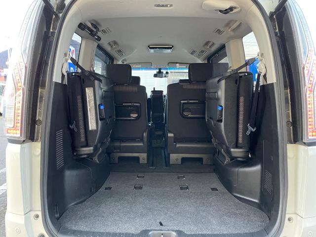 セレナ ハイウェイスター　Ｖセレ＋セーフティＩＩ　ＳＨＶ　両側電動ドア　純正ＳＤナビ　後席モニター　全周囲カメラ　衝突被害軽減システム　ドラレコ　スマートキー　ＬＥＤヘッド　ＥＴＣ　クルコン　純正１６インチアルミ　オートライト　オートエアコン（11枚目）