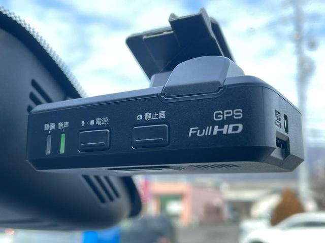 セレナ Ｓ　電動スライドドア　純正ＳＤナビ　バックカメラ　衝突被害軽減システム　ドラレコ　スマートキー　ビルトインＥＴＣ　オートライト　オートエアコン　Ｂｌｕｅｔｏｏｔｈ　ＣＤ　ＤＶＤ再生　ブルーレイ再生（7枚目）