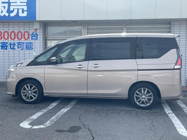 セレナ Ｓ　電動スライドドア　純正ＳＤナビ　バックカメラ　衝突被害軽減システム　ドラレコ　スマートキー　ビルトインＥＴＣ　オートライト　オートエアコン　Ｂｌｕｅｔｏｏｔｈ　ＣＤ　ＤＶＤ再生　ブルーレイ再生（24枚目）